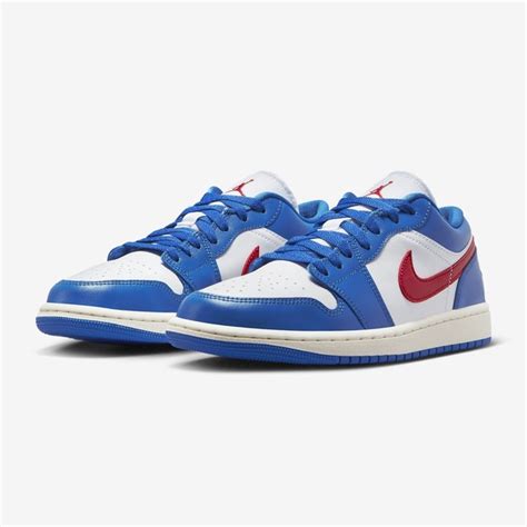 nike air jordan 1 blauw rood|blauwe Air Jordan 1.